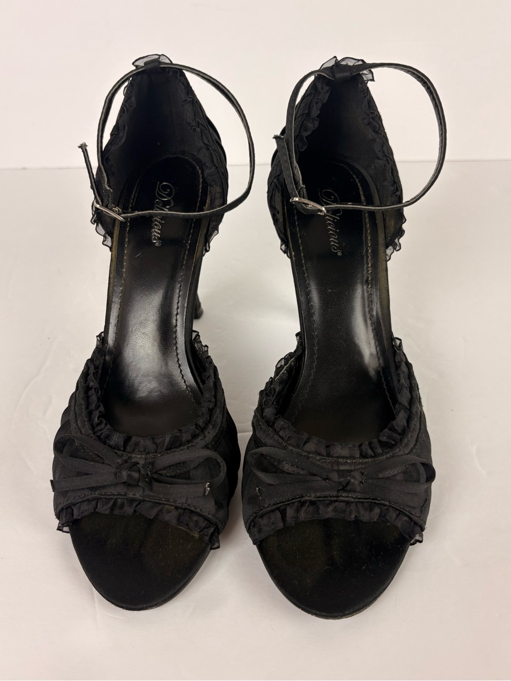 Delicious Open Toe Lace Bow Slip On Kitten Heels in Black - Picture 4 of 10